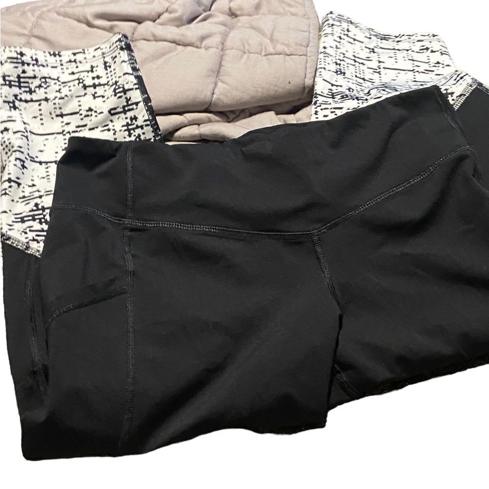 New Balance size small workout pants see pics like new size small